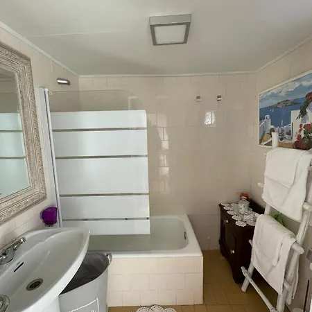 Holiday home Casa Elvira San Amaro