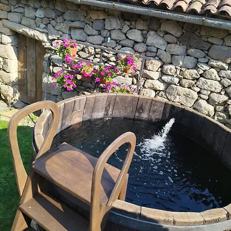 Casa Elvira San Amaro